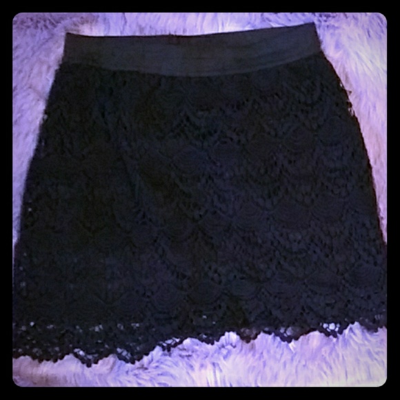 Charlotte Russe Dresses & Skirts - Charlotte Russe crochet lace mini skirt